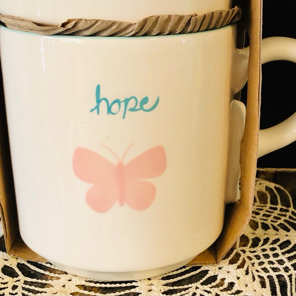 Dolly Parton, Two 20 Ounce Stoneware Sentiment Mugs, Ambition, Hope, Gift 🎁 NWT - Picture 3 of 9